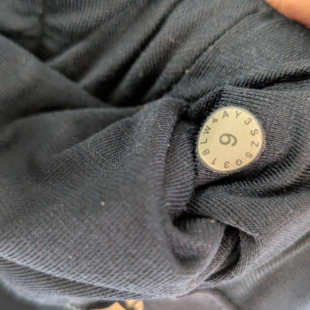 Lululemon Stopover Jacket - Picture 14 of 15